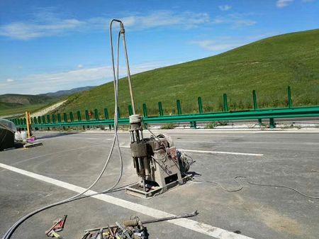 宁晋公路地基基础注浆加固